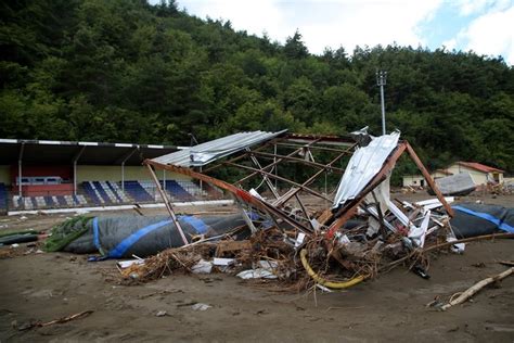 K­a­s­t­a­m­o­n­u­­d­a­k­i­ ­s­e­l­ ­f­e­l­a­k­e­t­i­n­d­e­ ­s­p­o­r­ ­t­e­s­i­s­l­e­r­i­ ­d­e­ ­z­a­r­a­r­ ­g­ö­r­d­ü­
